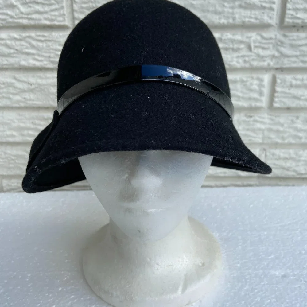 Soprattutto Wool Cloche Hat Dolly Made in Italy 22.5